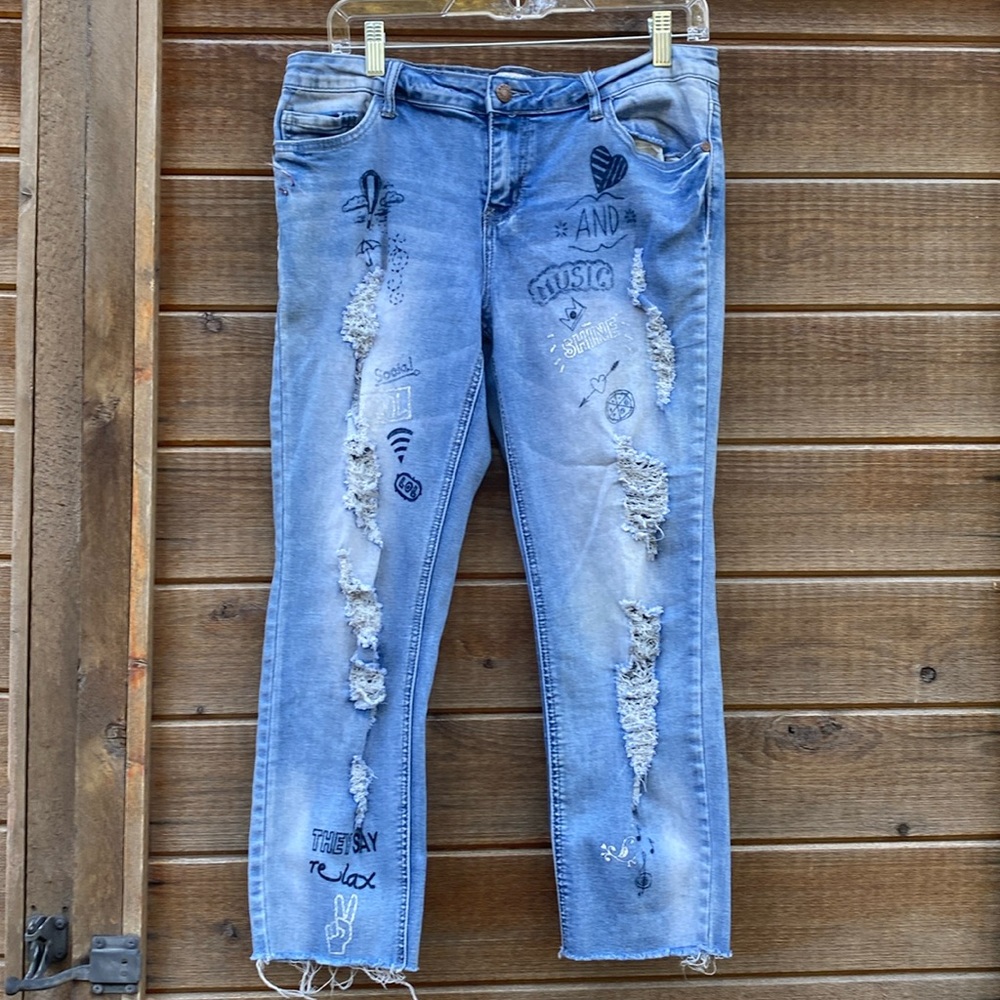 Elite jeans with graffiti skinny fit